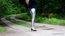 My silver zipp-leggings