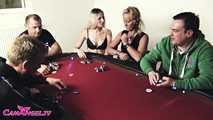 Die verfickte Pokerrunde - 2 Damen gegen 4 Buben