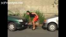 016168 Eve Takes A Pee In The Car Park
