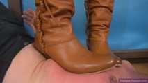 Isabella's westernboots vs body and face