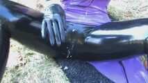 Pictures Purple Glamour Devil – Outdoor Blowjob & Handjob with Gloves