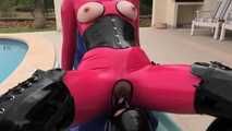 Cunnilingus for the rubber doll in a neck corset