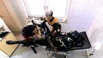 Mistress Cheyenne & Lady Luciana - Zwei gegen Patient Null