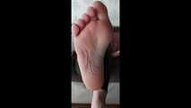 Cream feet