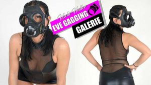 Photo gallery: Eve with gas mask