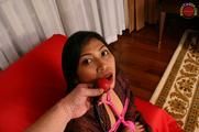 Asian businessgirl Oh bound with pink ropes (Photos + Videoclip)