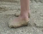 verry dirty feet