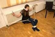 Guest Romy - For the first time tied up in the office 4
