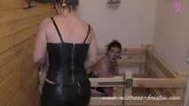 washing with a sponge #kinkyroleplay in the #slaughterroom