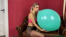 Blow2Pop turquoise 18inch punchball