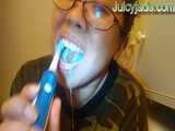 Toothbrushing and mouth tour Vol 4