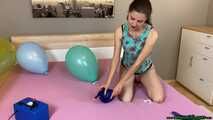 ballon inflating and stretching and releasing the air [NonPop]