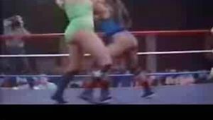 CLASSIC, PRO GIRLS WRESTLING WITH MELON-SIZED TITS