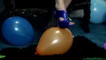 highheels versus small balloons