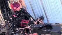 Mistress Tokyo - Heavy rubber pussy licking 