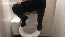 118012 Cynthia Vellons Pees In The Shopping Mall Toilet