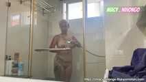 Macy-Nihongo - Join me in the shower