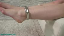 Irish 8 and neckcuffs (4K)