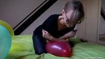 Marie testet Ballons, ihre ersten Erfahrungen [NonPop]
