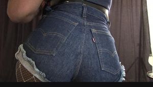 Jeans ass legs and pumps worship 