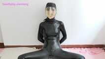 Xiaomeng in Latex Got Serviced