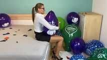 Miss Karina testing and pops your Qualatex balloons