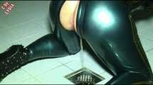 PISSING IN LATEX SUIT