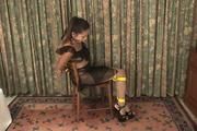 Video: Asian Girl Tied to the Chair