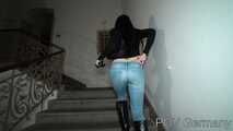 Jeans Posing and Wetting