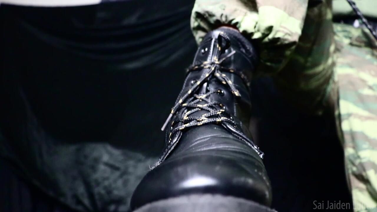 Drill Sergeant Lillith's Boot Worship Camp (Solo)